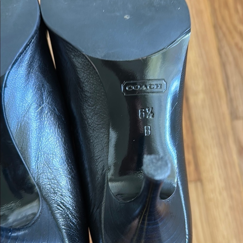 Coach Aubrey Black Leather Heels - Picture 8 of 12